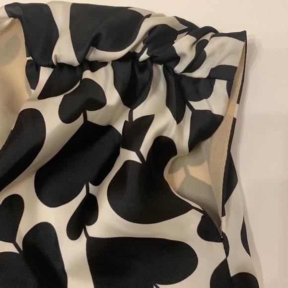 Girls heart dress size 7/8. Black hearts tan background. - Picture 7 of 10